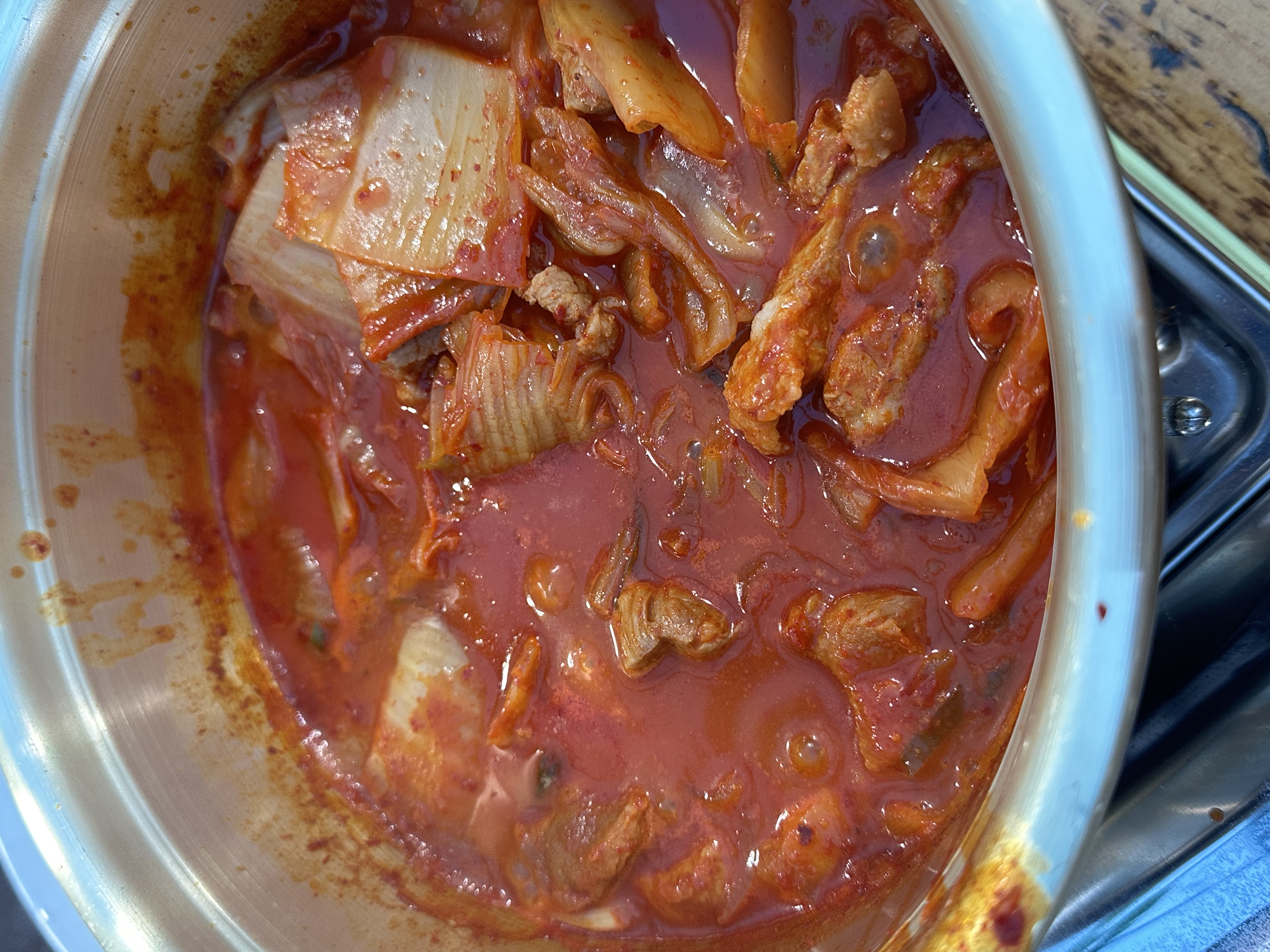 속초 먹거리촌  두루치기 맛집 < 화톳불 > 

닭도리탕 집인데 가면 무조건 두루치기 시킴 👍🏻👍🏻