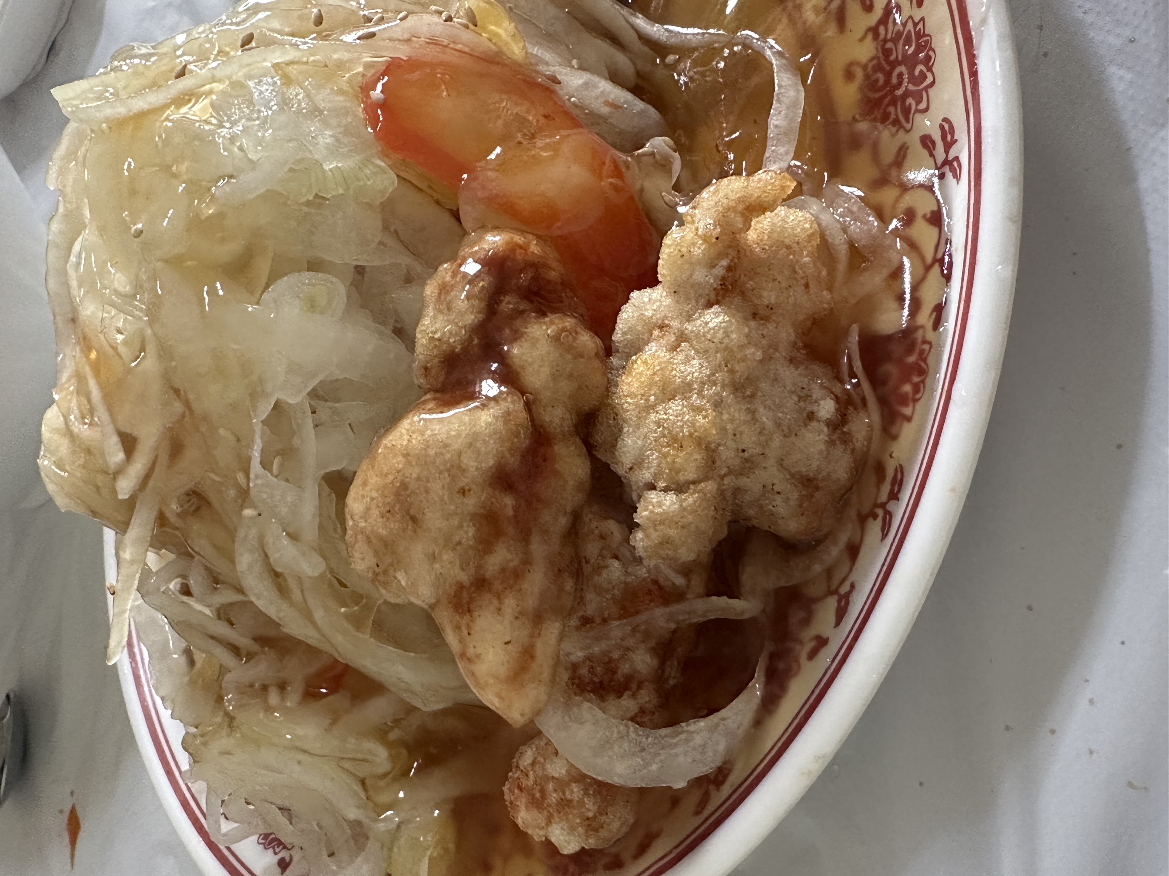 속초 짜장면 맛집 / <가보오토종닭>
유명해지기 전에 가서 먹었는데 지금은 웨이팅도 너무 길고 맛도 예전같이 않음 ㅠ 다시돌아와😭 하지만 맛집 으로 추천하긴합니당 👍🏻